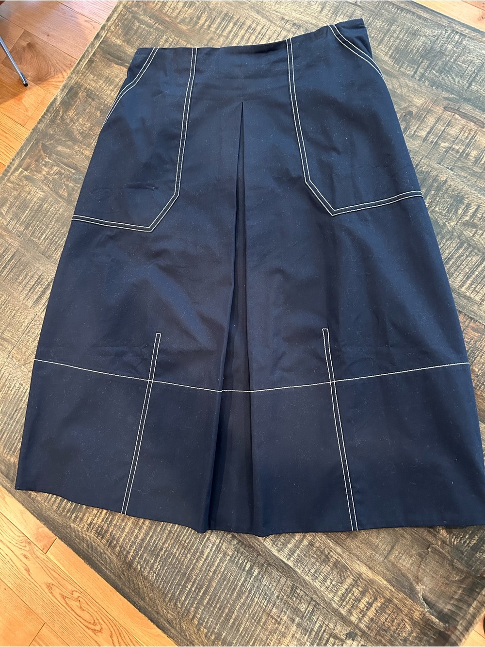 Banana Republic Navy Barrel Midi Skirt Size 8 RT$130 - Picture 3 of 7